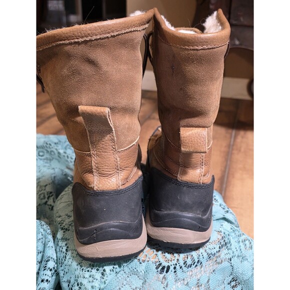 Ugg Adirondack lll Boots Chestnut Size 9 - Picture 2 of 7